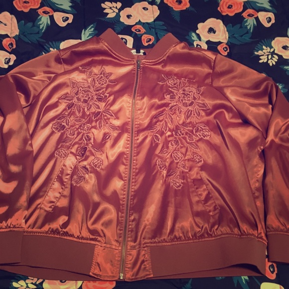 torrid Jackets & Blazers - Gently used Torrid bomber jacket size 3